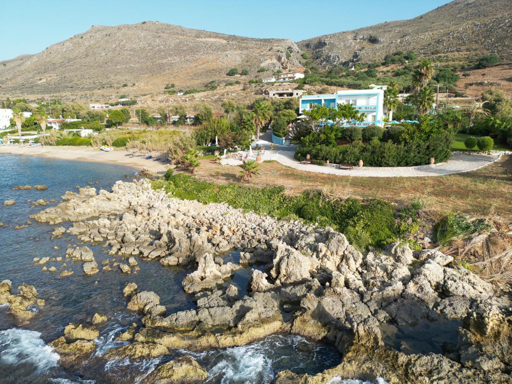 Kanakis Blue Beach Apartments Petres  Exterior photo