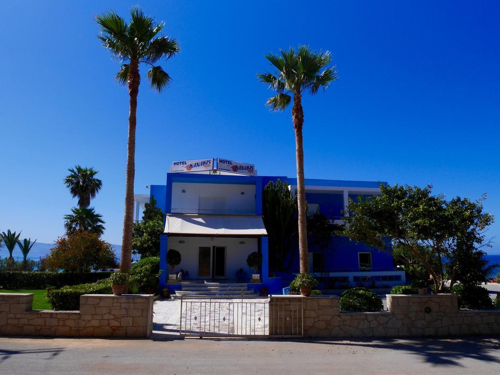 Kanakis Blue Beach Apartments Petres  Exterior photo
