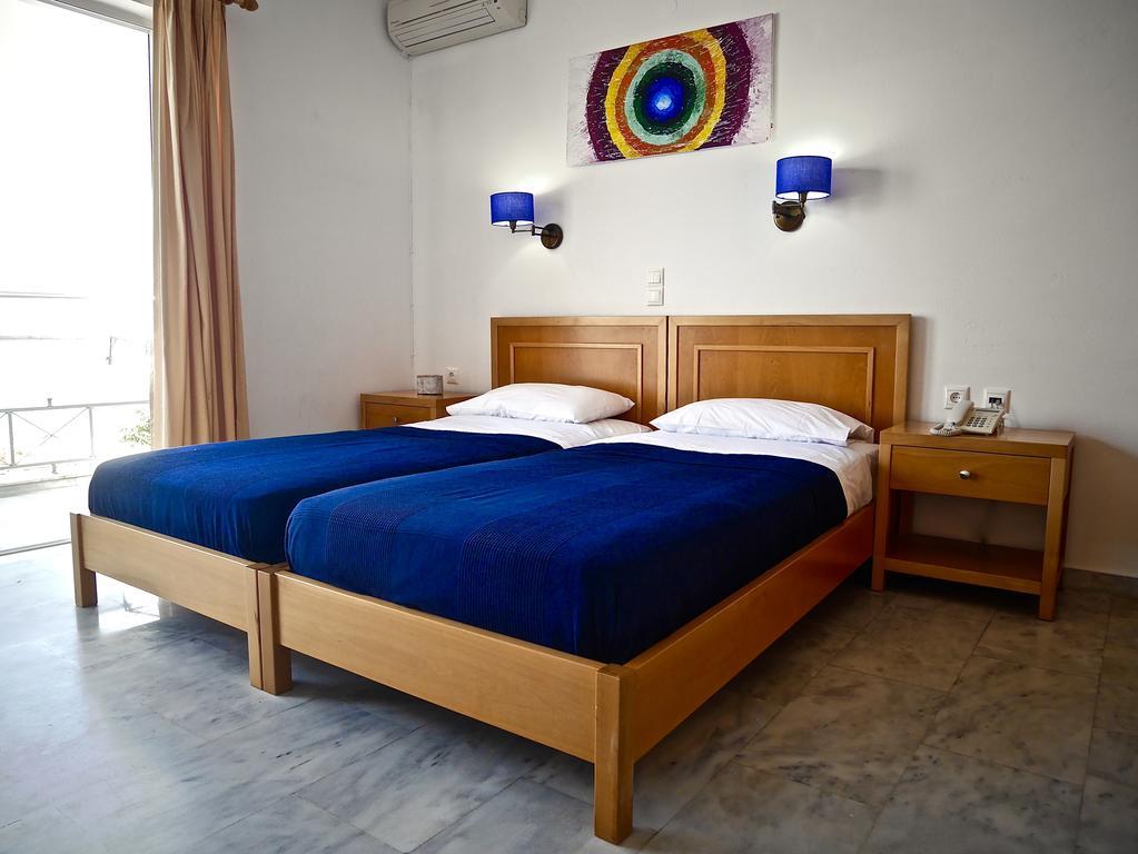 Kanakis Blue Beach Apartments Petres  Exterior photo